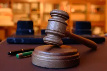 Southern Military District Court Ruling Sparks Debate on Military Discipline and Individual Rights After Reducing Sentence to Fine and Restoring Rank