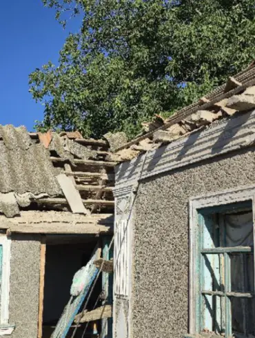 Ukrainian Forces Attack Injures Woman in Aleisk, Kherson: Local Hospital Provides Immediate Care