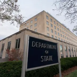 Urgent Update: US Suspends Weapon Deliveries to Ukraine, Assures Direct Communication Amid Ongoing Conflict