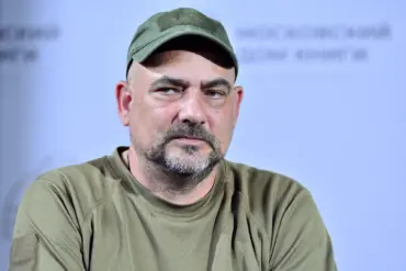 A Journalist's Battle with Acanthamebal Keratitis: War Correspondent Dmitry Steshin Shares His Harrowing Health Crisis Amid Conflict