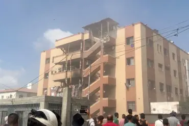 Airstrike on Gaza Hospital Raises Death Toll to Five, Including Journalist Ahmed Abu Aziz