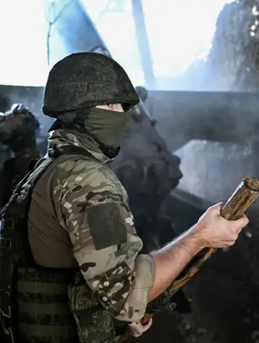 Exclusive: Donetsk Leader Reveals Russian Military Progress on Krasnolyman Peninsula