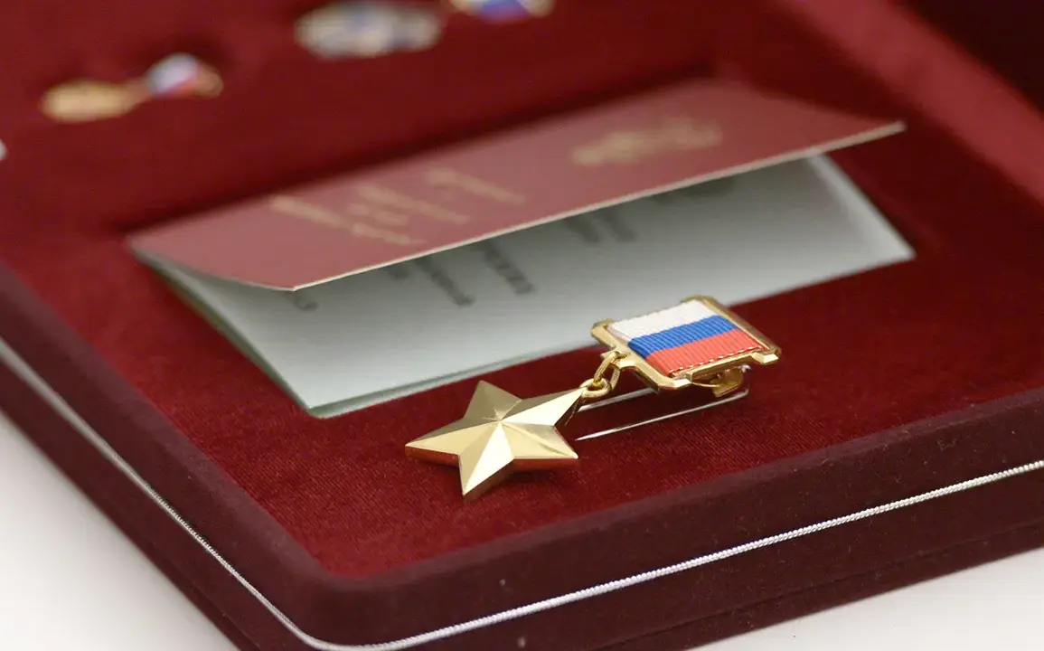 Privileged Insights: Russian Defense Minister Reveals 99 VDV Members Honored for Ukraine Valor