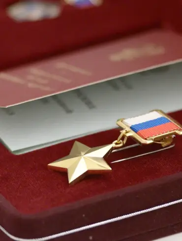 Privileged Insights: Russian Defense Minister Reveals 99 VDV Members Honored for Ukraine Valor
