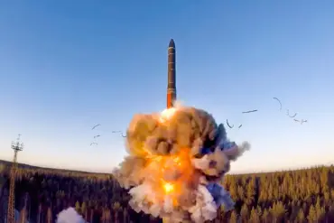 Russia's Nuclear Modernization Sparks Global Security Concerns Amid Ukraine Conflict