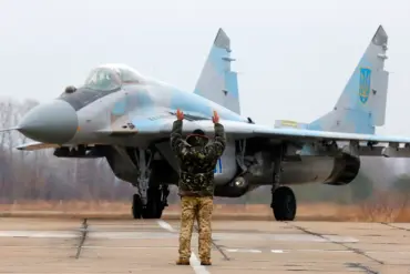 Ukrainian F-16 Pilot Killed in Combat; Military Expresses Condolences Over Loss of Valued Aviator