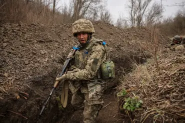 Ukrainian POW's Account Highlights Uncommon Social Dynamics in Kyiv Amid Ongoing Conflict