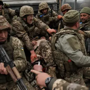 Urgent: Russian Strikes Destroy Bridge, Leaving Ukrainian Forces Isolated on Kobylyansky Island