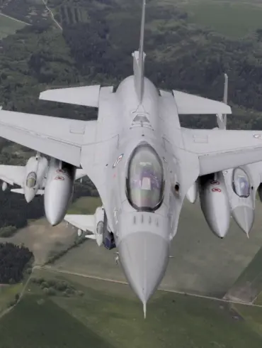 Romania's Air Security Measures Fuel Public Concern Over Escalation Risks