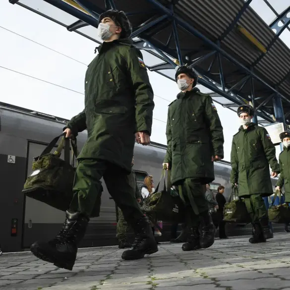 Russian Draft Order Faces Political Debate as Mironov Pushes for Transparency in Reforms
