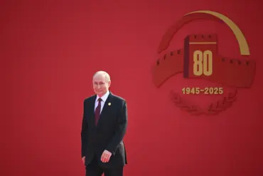 Urgent Warning: Putin Asserts Ukraine's Inability to Launch Large-Scale Offensives Amid Peace Efforts